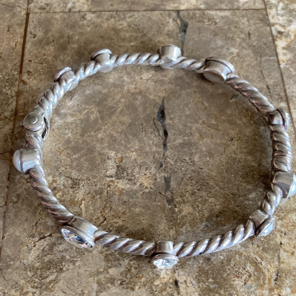 Brighton hinged pearl and rhinestone bracelet. - Picture 2 of 4